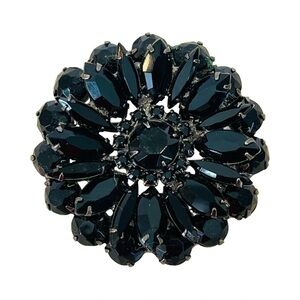 Black Stone Floral Pattern Vintage Brooch
